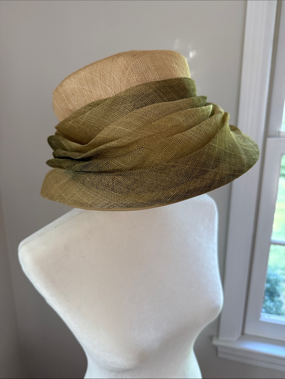 UK 🇬🇧 SACS 100% Natural Fibre Handmade in England 🏴󠁧󠁢󠁥󠁮󠁧󠁿 Women’s Hat